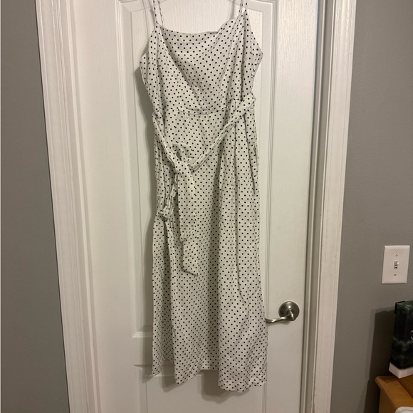 Kate Spade White and Black Polka Dot Midi Dress - Picture 3 of 7